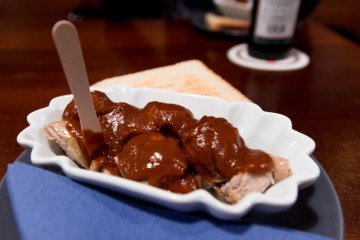 Die Currywurst in der Zeche 14